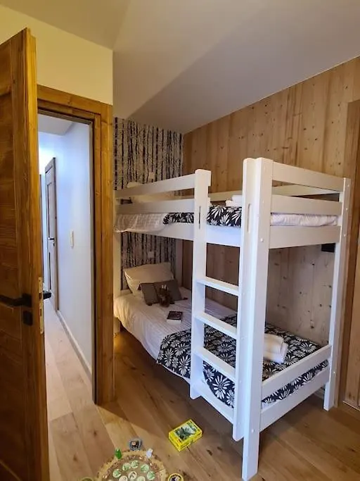 Apartmán Chalet Kara Essert-Romand